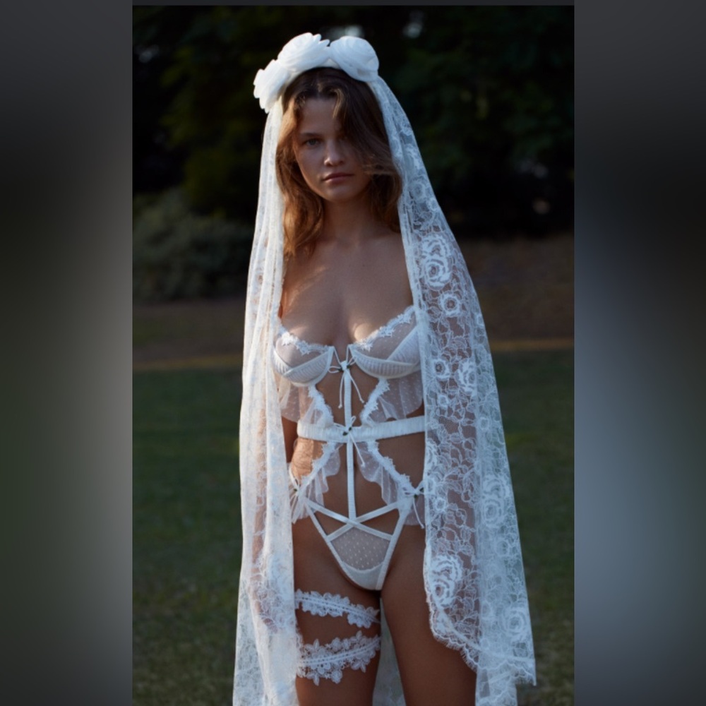Brand New Bridal Veil For Love and Lemons